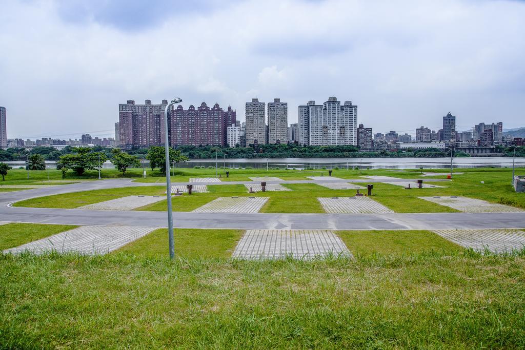 Taipei Hua Zhung Campsite Eksteriør billede