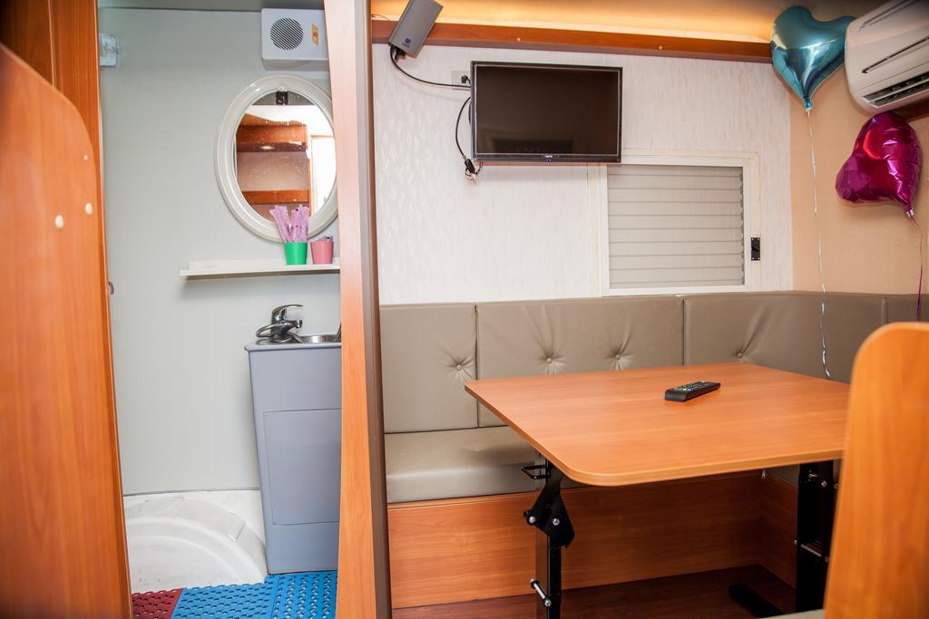 Taipei Hua Zhung Campsite Eksteriør billede